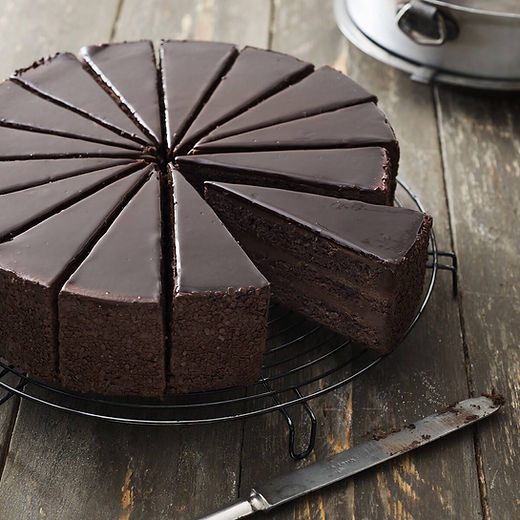 BINDI CHOCOLATE FONDANT CAKE 2,36 KG PCUT 16P